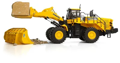 Universal Hobbies UH8153 Komatsu WA600-8 Four Wheel Loader Stone Handler 1:50 • $114.14