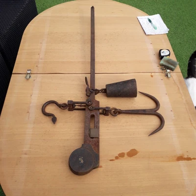 £30 • Buy W.T AVERY LTD, VINTAGE BUTCHERS STEELYARD, UP TO  300lb, HANGING WEIGHT SCALE