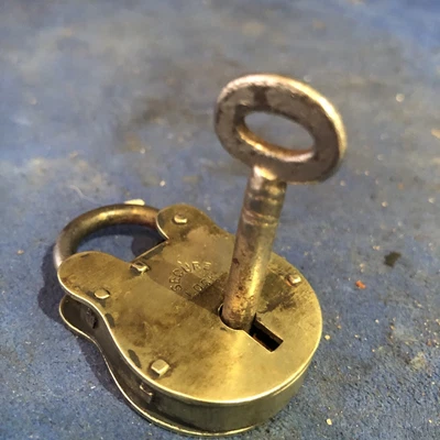 £14.99 • Buy Small Vintage Brass Padlock Secure Lock With Key