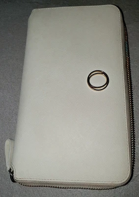 $20 • Buy Oroton Travel Wallet Vintage Cream