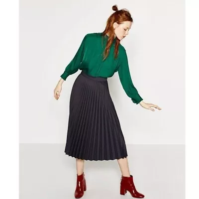 Zara Skirt Navy Green Check Accordion Pleated Midi Skirt Size Small UK 8 W28  • £6