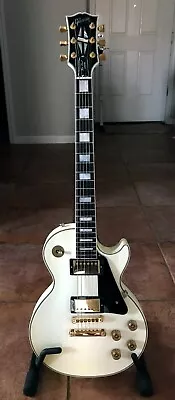 Gibson USA Les Paul Custom 2004 White With Gold Hardware • $3460