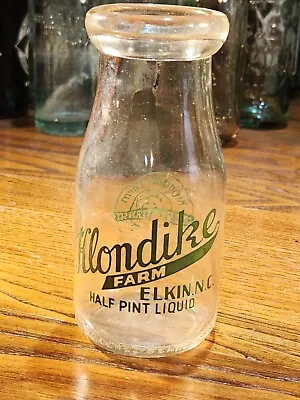 Vintage Klondike Farm Elkin North Carolina Half Pint Milk Dairy Bottle • $10