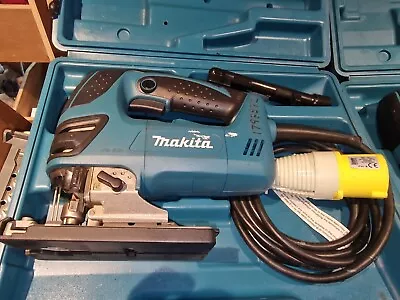 Makita 4350 FCT Jigsaw 110v • £50