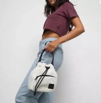 Vans Women's All Around Bucket Bag (Marshmellow) • $29.99