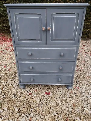 £295 • Buy LiGHTLY DISTRESSED HAND PAINTED SOLID PINE LINEN CUPBOARD/CHEST OF DRAWERS GREY 