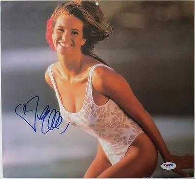 Elle Macpherson Signed Sexy Autographed 12x13 Calendar Page PSA/DNA #U47440 • $129.99