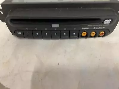 2005Chrysler Town & Country 6cd Changer Dvd Player P05094033aa • $75
