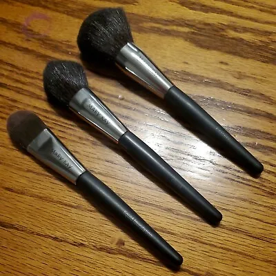 Lot Of 3 Mary Kay Brush Set Powder Liquid Foundation Cheek Brushes Discontinued • $11.95