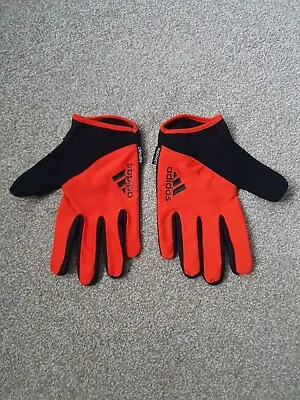 Adidas Training Gloves • £12