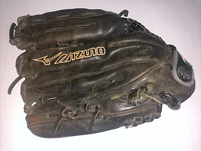 Mizuno 13  Baseball Glove RHT Fast Pitch GSP1301F2DBK Full Grain Black Leather • $25.95