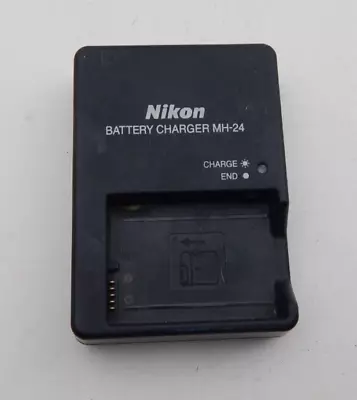 Genuine Original Nikon MH-24 Charger For EN-EL14 Battery D5200 D5300 P7800 P7100 • $9.99