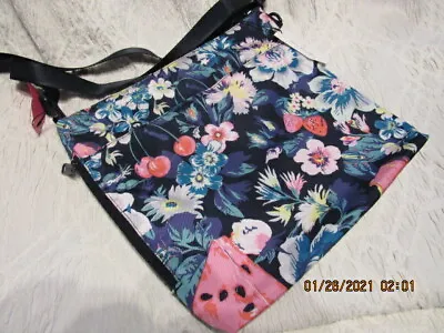 Vera Bradley Reactive Hipster  Garden Picnic  New With Tags • $55