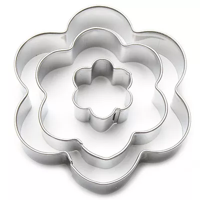 £3.09 • Buy Cookie Cutter Set (3 Pcs) Flower Shapes Floral Hippy Cake Decorating Biscuits