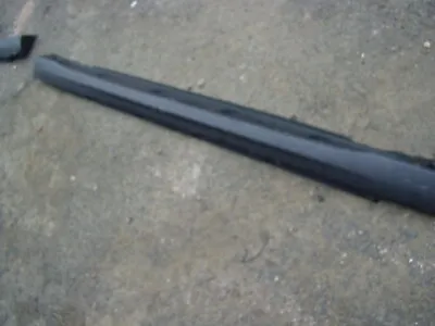 Genuine Vauxhall Vectra Drivers C R/H Side Skirt / Sill Cover 9185654 • $68.48
