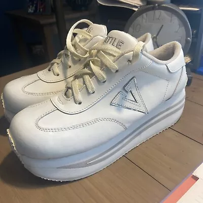 Rare VOLATILE Fashion Wedge Sneakers Platform Tennis Shoes For Women White 8.5 • $55