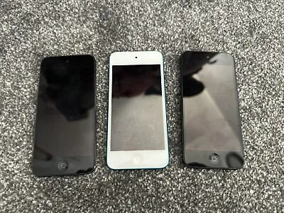 £25 • Buy Apple IPod Touch 5th Generation X 3 Faulty Spares