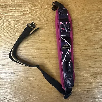 Butler Creek Muddy Girl Camouflage Alaskan Magnum Gun Sling W/ Swivels Pink • $14.99