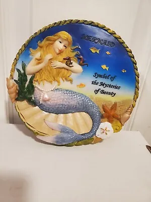 2002 Young's Inc. Circular Mermaid Wall Art - 6.5 By 6.5 Inches • $1.50