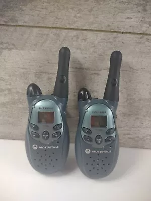 Motorola Talkabout T5000 Walkie Talkie 2-Way Radio PAIR With Belt Clips Tested.  • $19.87