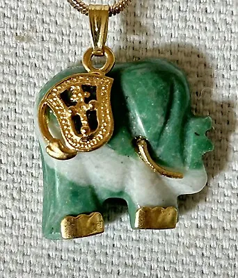 Vintage Nephrite Jade Elephant Pendant 10kt Gold Filled Chain Italy 18” Peace • $45