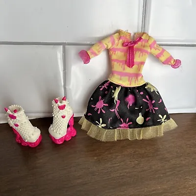 Monster High Draculaura Art Class Dress And Shoes Boots • $14.99