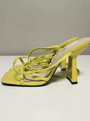 Zara Strappy Block Heel Sandals EU 38 US 7.5 Yellow Ankle Strap Square Toe • $28