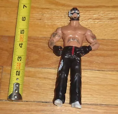 2005 WWF WWE Jakks Rey Mysterio Wrestling Figure Torn Mask WCW AAA Lucha  • $13.99