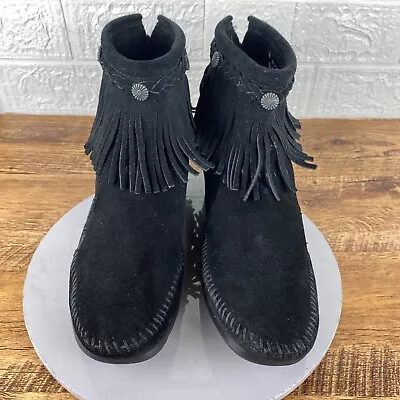 Minnetonka Fringe Womens Black Suede  Ankle Boots Size 8.5 • $23