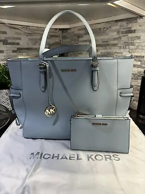 3 Pc Michael Kors Handbag Set • $200