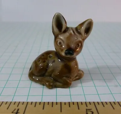 Wade  Whimsie Fawn Figurine 1971  1-3/8  Tall • $1.95