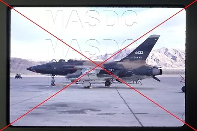 U03 - 35mm Kodachrome Aircraft Slide - F-105F Thud 62-4433 At Nellis AFB In 1967 • $8.99