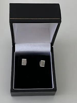 £26 • Buy 9ct Gold Fine Pair 9 Stone Diamond Cluster Earrings Boxed￼ 1.8 Grams