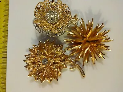 Vintage  Pin Lot- One E. Pearl • $14.99