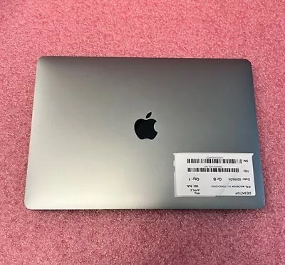 Apple MacBook 152 Touch (A1989 2018) W/ INTEL CORE I7-8559U @ 2.7GHz • $350