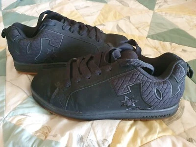 DC Mens Graffik Shoes • $37
