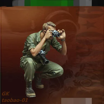 $10.43 • Buy 1:35 Resin Soldiers Figures Model Vietnam War, War Reporter Photographer GK1246