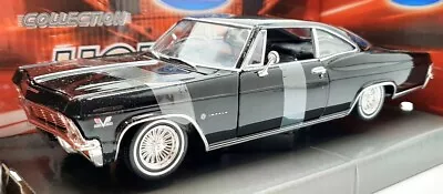Welly 1/24 Scale Diecast 22417LR-W - 1965 Chevrolet Impala SS 396 • $91.29