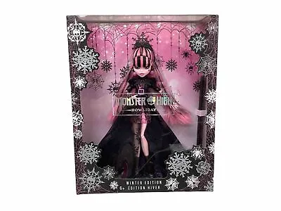 Monster High 2022 Howliday Draculaura Winter Edition Hiver Doll - Box Damaged • $44.99