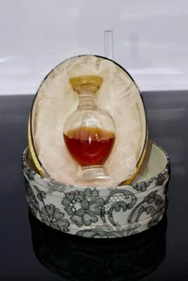 £291.63 • Buy Madame Rochas Eau De Parfum  1 Oz In Original 1950 S Box. Still Tied To Box