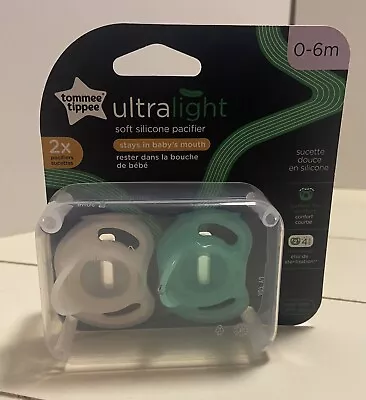 2 Tommee Tippee Ultra Light Soft Silicone Pacifiers 0-6 Month Green And White • $10.50