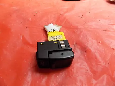 1993-1997 93 94 95 96 97 Volvo 850 960 Sunroof Switch • $5.95