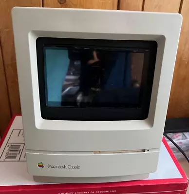 MACINTOSH CLASSIC Hybrid COMPUTER All-In-One Machine. WORKS AWESOME! CHECK THIS • $275