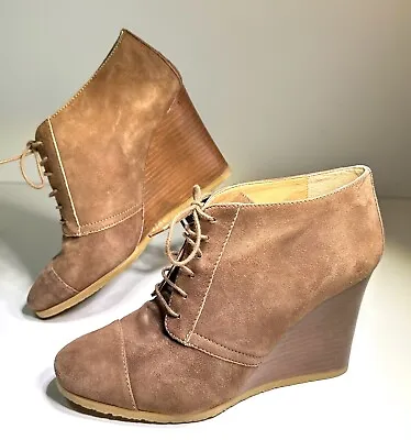 J Crew Suede Ankle Boot Wedge Brown Women Size 9 Lace Up Granny Bootie • $19