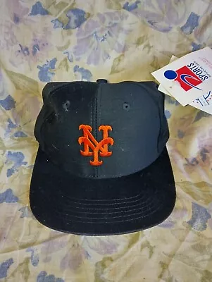 New York Mets Onyx Hat • $24.99