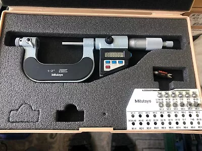 Mitutoyo Digital Thread Screw Micrometer 326-712-10 Tmc-2  Dm With Anvils • $824.99