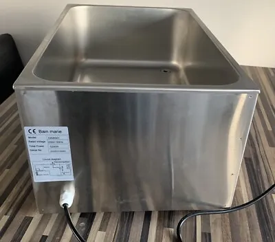 1/1 Size Wet Bain Marie With Drain Tap And 3 X 1/3 GN Pans & Lids Ebw001 New • £90