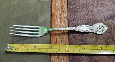 🔎RARE AMERICAN 🇺🇸 S. P. CO ANTIQUE C1907 DAFFODIL SILVERPLATED YOUTH👦 FORK  • $8.99
