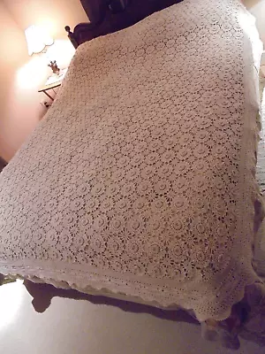 Vintage Hand Crochet 100% COTTON Thread Bed Coverlet~ Full/Queen 86”x120  • $34.99