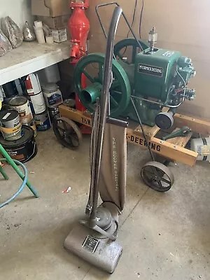 XLNT Working Vintage Hoover Model 700 Vacuum Cleaner W/ Bag • $175